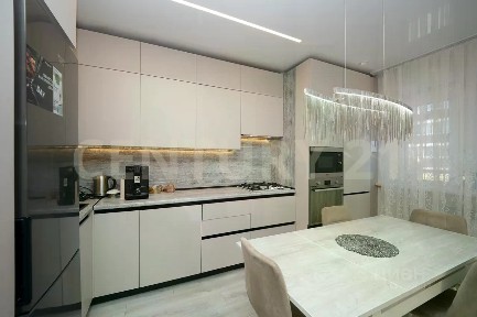 Продается 3-комн. квартира, 82,5 м²