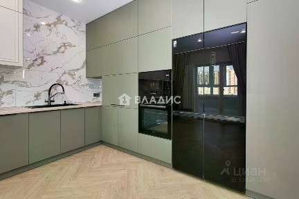 Продается 3-комн. квартира, 93 м²