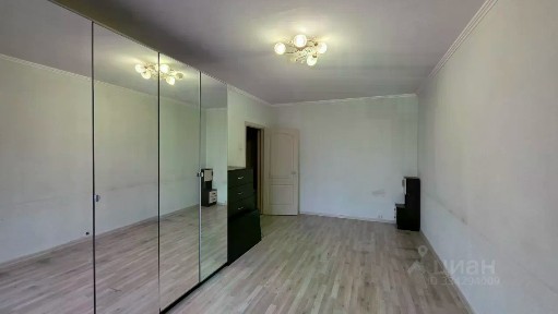 Продается 2-комн. квартира, 54 м²