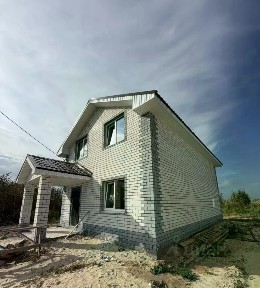 Продается 2-этажный дом, 117 м²