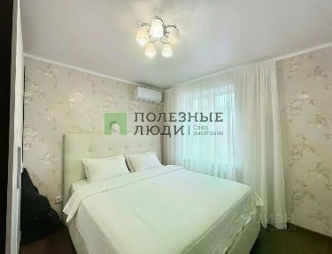 Краснодарский край, Новороссийск, мкр. Южный, Молодежная ул., 10