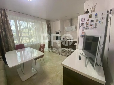 Продается 2-комн. квартира, 57,7 м²