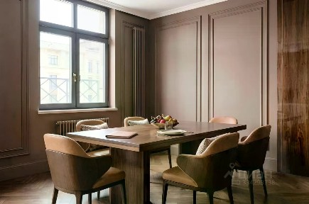 Сдается 3-комн. квартира, 156 м²