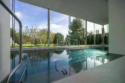 Продается 2-этажный дом, 1 120 м²