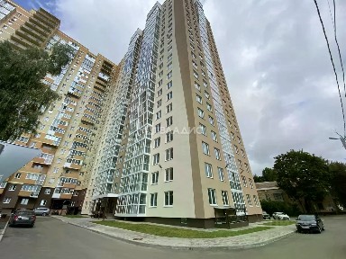 Продается 3-комн. квартира, 92 м²