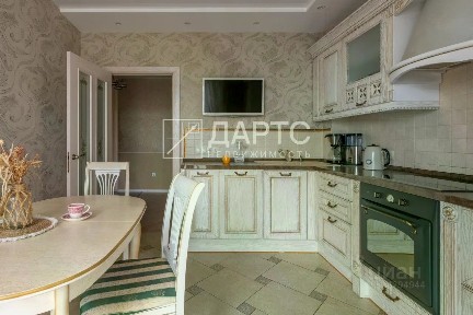 Продается 2-комн. квартира, 69 м²