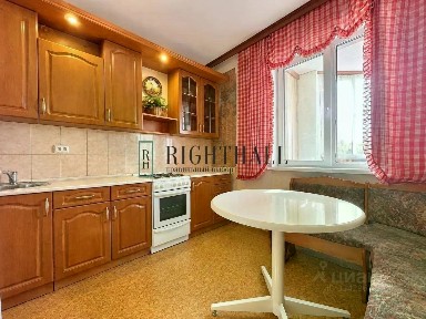Продается 1-комн. квартира, 48 м²