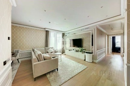 Продаются 3-комн. апартаменты, 93 м²