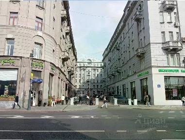 Москва, ЦАО, р-н Басманный, ул. Солянка, 1/2С1