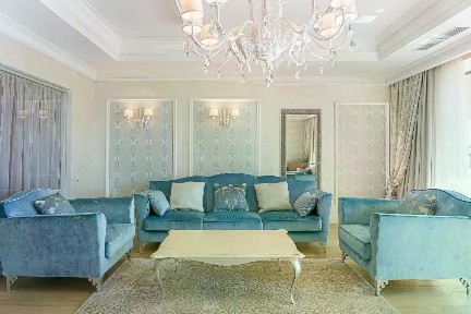 Продаются 3-комн. апартаменты, 145 м²
