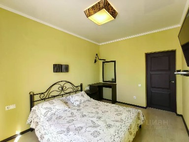 Продается 1-комн. квартира, 42 м²