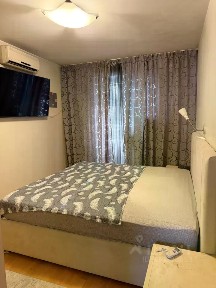 Продается 4-комн. квартира, 77 м²