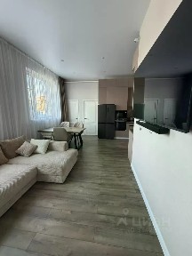 Продается 4-комн. квартира, 100 м²