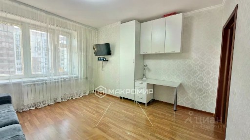 Продается 1-комн. квартира, 41,7 м²