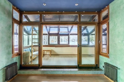 Сдается 2-комн. квартира, 105 м²