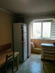 Сдается 1-комн. квартира, 54 м²