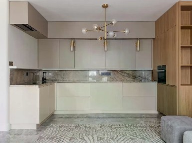 Сдается 3-комн. квартира, 82 м²