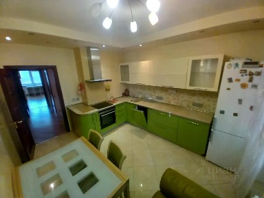 Продается 2-комн. квартира, 74 м²