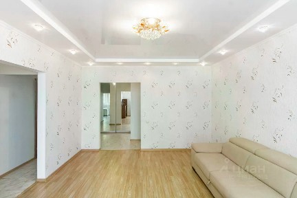 Продается 2-комн. квартира, 72,1 м²