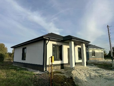 Продается 1-этажный дом, 90 м²