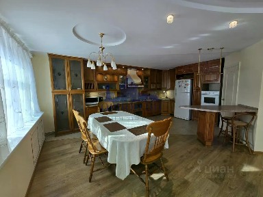 Продается квартира свободной планировки, 149,7 м²