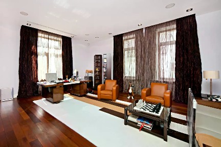 Продается 2-этажный дом, 1 350 м²