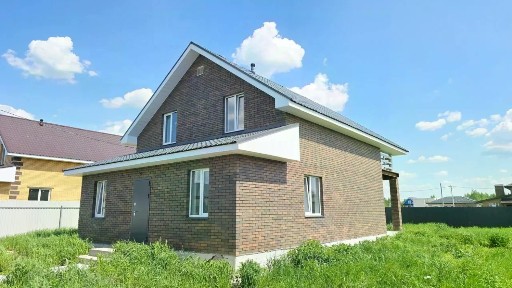 Продается 2-этажный дом, 166 м²