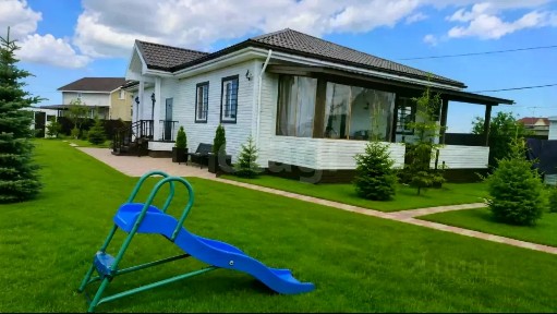 Продается 1-этажный дом, 220 м²