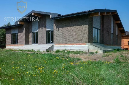Продается 1-этажный дом, 384 м²