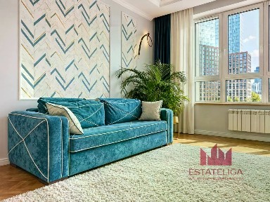 Продаются 2-комн. апартаменты, 79 м²