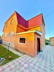 Продается 2-этажный коттедж, 210 м²