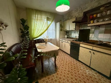 Продается 4-комн. квартира, 81 м²