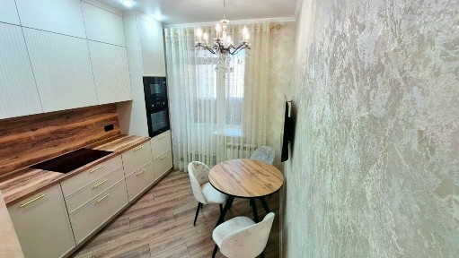 Продается 2-комн. квартира, 55 м²