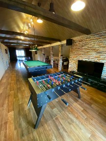 Сдается 3-этажный дом, 400 м²