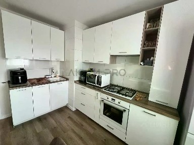 Продается 3-комн. квартира, 63,3 м²