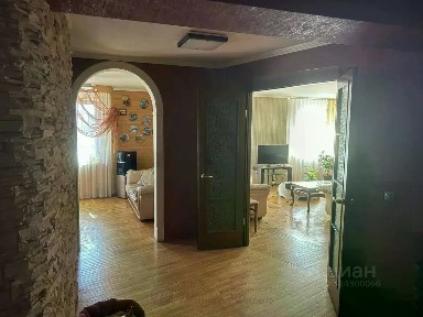 Продается 3-комн. квартира, 128,6 м²