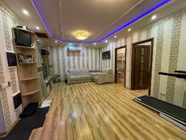 Продается 2-комн. квартира, 75 м²