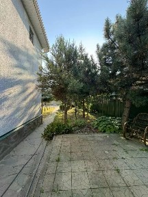 Продается 2-этажный дом, 183 м²