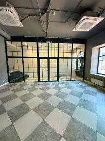Сдается торговая площадь, 153,6 м²
