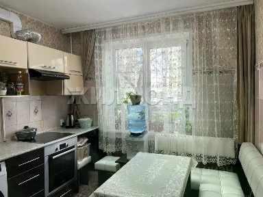 Продается 3-комн. квартира, 72,6 м²