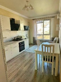 Сдаются 2-комн. апартаменты, 70 м²