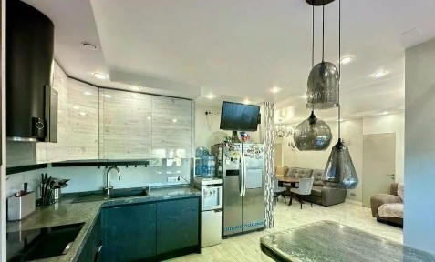 Сдается 4-комн. квартира, 126,9 м²