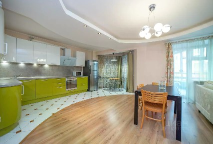 Продается 3-комн. квартира, 124,7 м²