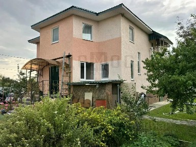 Продается 2-этажный дом, 296,4 м²