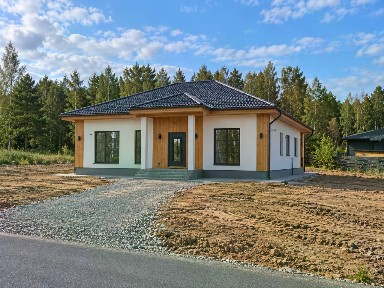 Продается 1-этажный коттедж, 140 м²