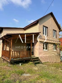 Продается 2-этажный дом, 90 м²