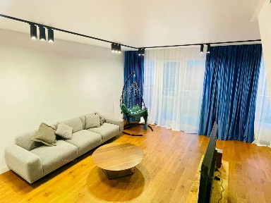 Продается 3-этажный таунхаус, 129,5 м²