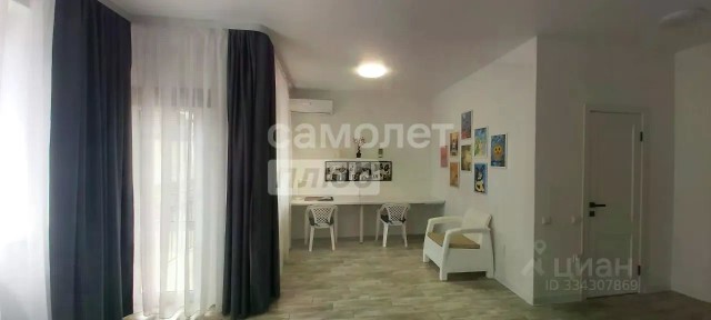 Продается 3-этажный таунхаус, 163 м²