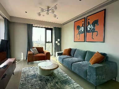 Продаются 3-комн. апартаменты, 102,5 м²