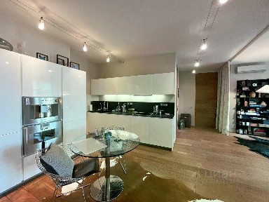 Продается 3-комн. квартира, 109,7 м²